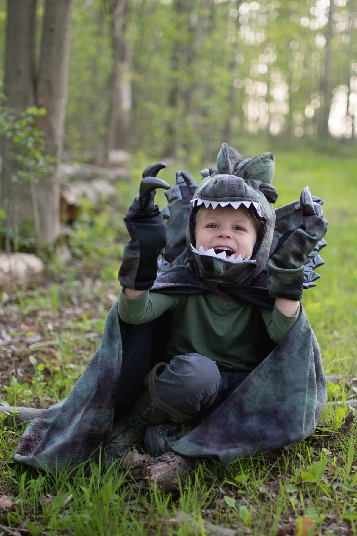 Grandasaurus Dilophosaurus Cape With Claws, Dinosaur Costume, For Kids 4-6