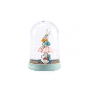 Snow Globe, La Petite Ecole de Danse
