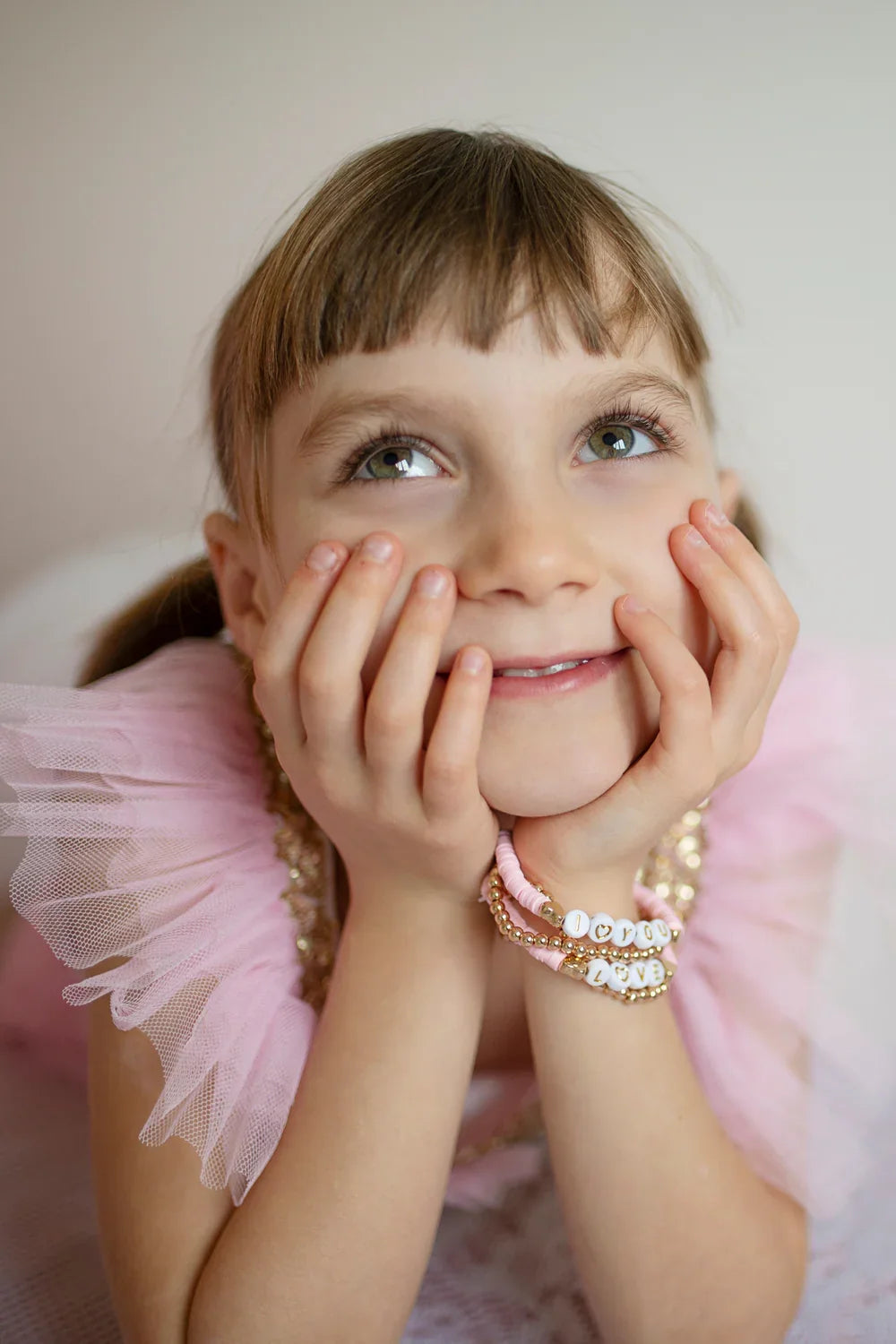 Pink Love: 4 Pieces, Costume Accessory for Kids 3+